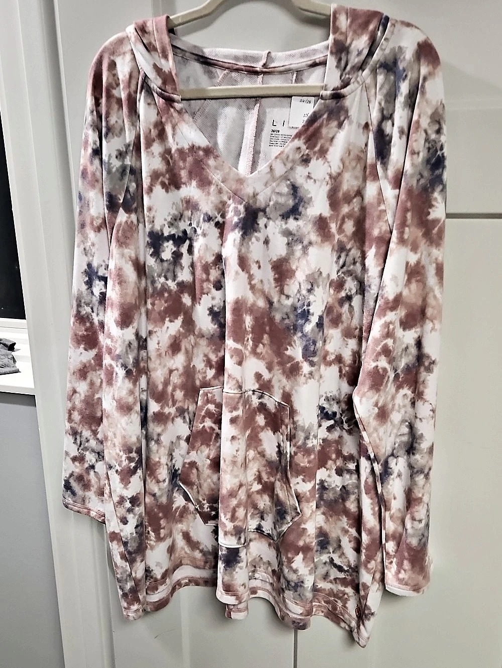LIVI Tie-Dye Tunic in Pink & White Size Large Like New